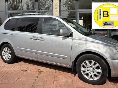 Usado Kia Carnival 185 CV (136 kW) 2007 Gris / plata Monovolumen