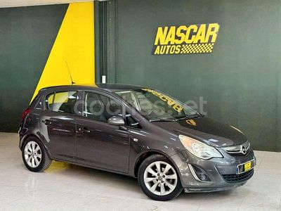 Gris / plata Usado 2013 Opel Corsa Selective Berlina | 7500 € (Caro)