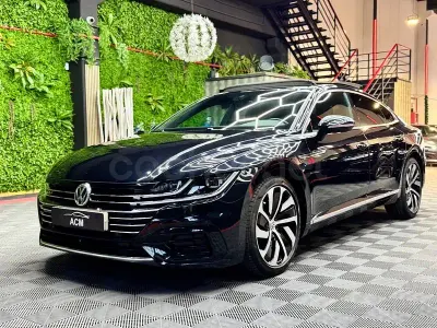 Usado VW Arteon R-line 150 CV (110 kW) 2018 Negro Utilitario