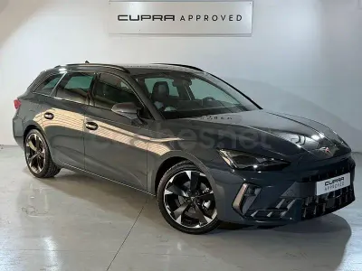 Usado Cupra Leon 150 HP (110 kW) 2025 Azul Carrinha