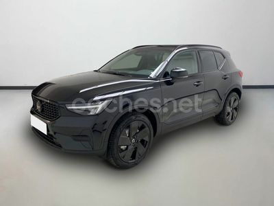 Negro Nuevo 2025 Volvo XC40 Plus SUV | 42.326 € (Precio justo)
