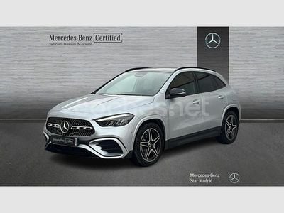 Gris / plateado Usado 2025 Mercedes GLA200 SUV | 41.990 € (Buen precio)