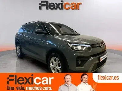 Usado SsangYong Tivoli 163 CV (119 kW) 2023 Gris SUV