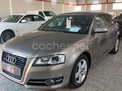 Gris / plata Usado 2011 Audi A3 Ambition Berlina | 10.800 € (Un poco caro)