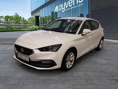 Usado Seat Leon Style 116 CV (85 kW) 2021 Blanco Utilitario