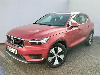 Usado Volvo XC40 Core 211 CV (155 kW) 2022 Granate SUV
