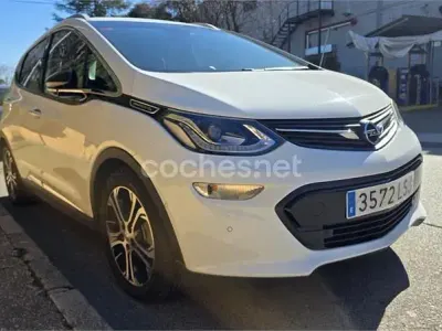 Usado Chevrolet Volt 150 CV (110 kW) 2015 Blanco Utilitario