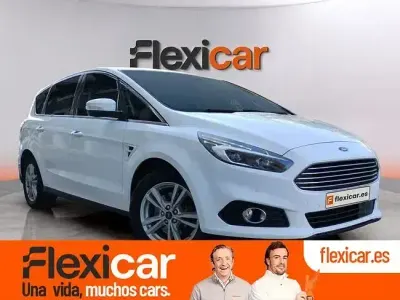 Usado Ford S-MAX Titanium 160 CV (117 kW) 2017 Blanco Monovolumen