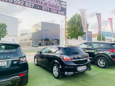 Opel Astra GTC