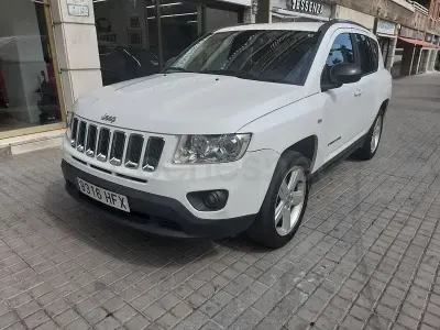 Usado Jeep Compass Limited 136 CV (100 kW) 2011 Blanco SUV