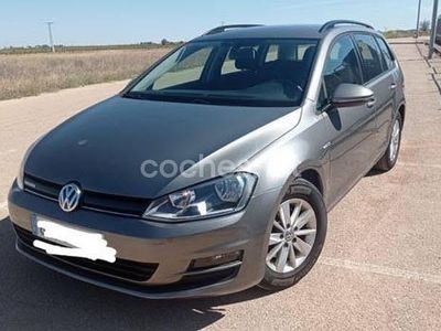 Usado VW Golf VII 110 CV (80 kW) 2014 Gris / plata Berlina