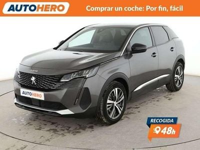 Usado Peugeot 3008 Allure 131 CV (96 kW) 2024 Gris SUV