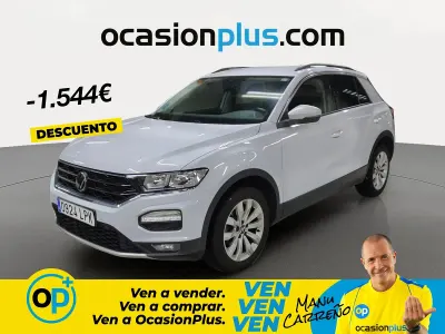 Usado VW T-Roc Advance 110 CV (80 kW) 2021 Gris SUV