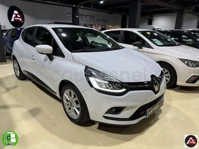 Usado Renault Clio IV Zen 90 CV (66 kW) 2019 Blanco Berlina