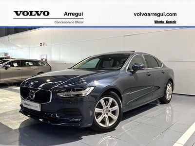 Usado Volvo S90 Momentum 190 CV (139 kW) 2018 Azul Berlina