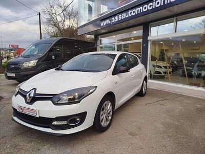 Blanco Usado 2014 Renault Mégane III LIMITED Utilitario | 8490 € (Precio justo)