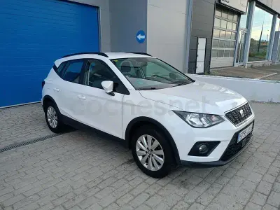 Usado Seat Arona Style 110 CV (80 kW) 2020 Blanco SUV