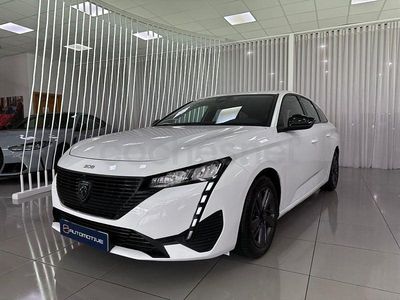 Usado Peugeot 308 SW Active 130 CV (95 kW) 2023 Blanco Familiar