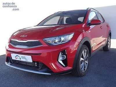 Usado Kia Stonic 79 CV (58 kW) 2024 Rojo SUV
