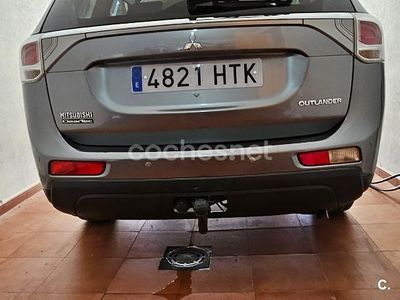 Usado Mitsubishi Outlander 150 CV (110 kW) 2013 Gris / plata SUV