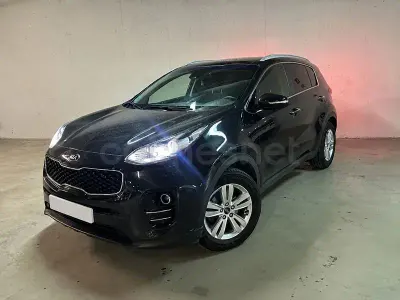 Usado Kia Sportage 115 CV (84 kW) 2018 Negro SUV