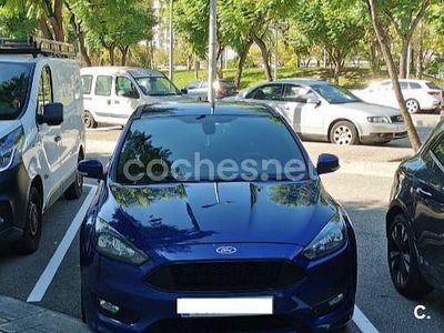 Usado Ford Focus ST-Line 120 CV (88 kW) 2017 Azul Berlina