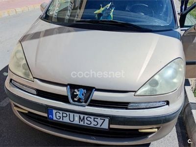 Peugeot 807