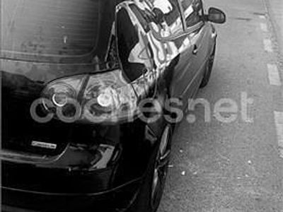 Usado VW Golf IV Highline 140 CV (102 kW) 2005 Negro Berlina