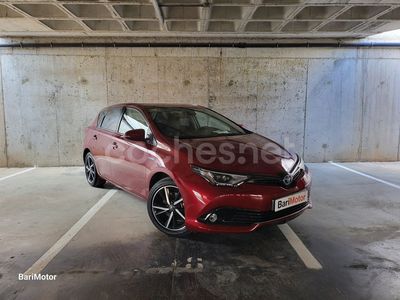 Toyota Auris Hybrid