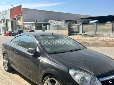 Usado Opel Astra Cabriolet Enjoy 150 CV (110 kW) 2007 Negro Descapotable