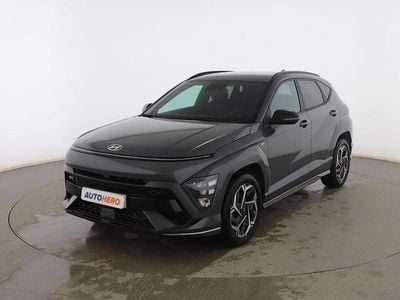 Usado Hyundai Kona N Line 120 CV (88 kW) 2024 Gris SUV