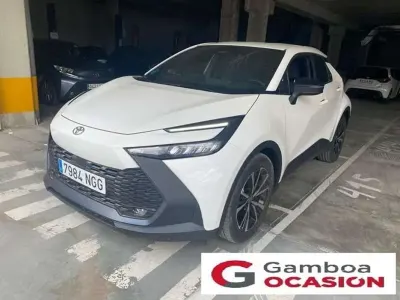 Usado Toyota C-HR Advance 140 CV (102 kW) 2025 Blanco SUV