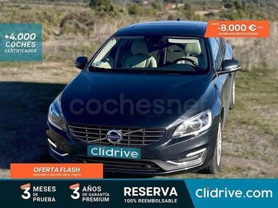 Usado Volvo V60 Summum 150 CV (110 kW) 2017 Gris / plata Familiar