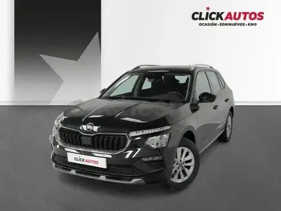 Usado Skoda Kamiq Selection 115 CV (84 kW) 2025 Negro SUV