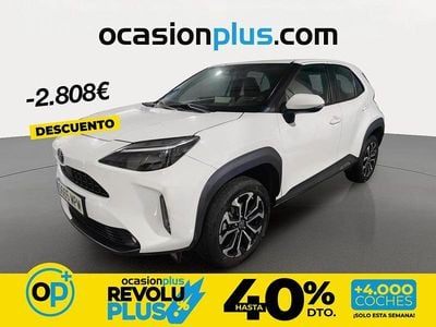 Usado Toyota Yaris Hybrid Active 116 CV (85 kW) 2024 Blanco Pickup/Camioneta
