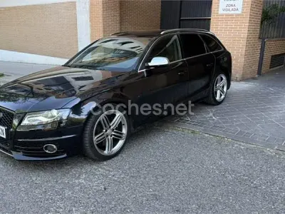Usado Audi S4 333 CV (244 kW) 2010 Negro Familiar