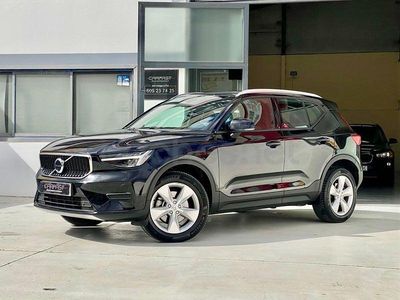 Usado Volvo XC40 Core 163 CV (119 kW) 2023 Negro SUV
