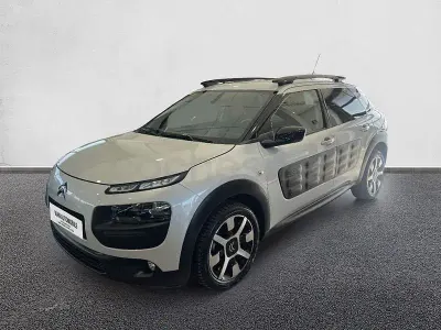 Usado Citroën C4 Feel 100 CV (73 kW) 2016 Blanco Berlina