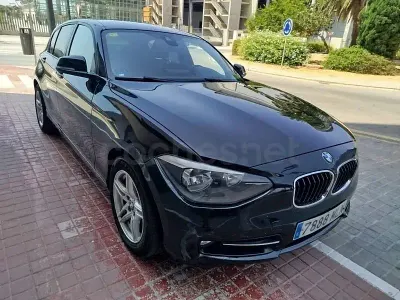 Usado BMW 118 170 CV (125 kW) 2014 Negro Utilitario