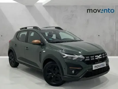 Usado Dacia Sandero Extreme 110 CV (80 kW) 2024 Verde Berlina