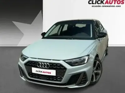 Usado Audi A1 Comfort 116 CV (85 kW) 2025 Rojo SUV