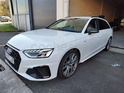 Usado Audi A4 190 CV (139 kW) 2021 Blanco Familiar