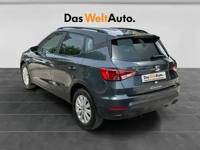 Usado Seat Arona Style 115 CV (84 kW) 2025 Gris SUV