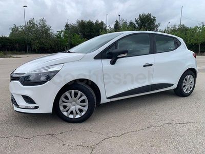 Usado Renault Clio IV Business 75 CV (55 kW) 2019 Blanco Berlina