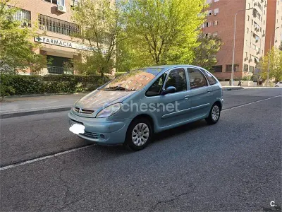 Usado Citroën Xsara Picasso Exclusive 117 CV (86 kW) 2003 Azul Monovolumen