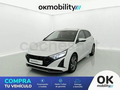 Usado Hyundai i20 100 CV (73 kW) 2024 Blanco Berlina