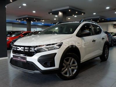 Usado Dacia Sandero Essentiel 91 CV (66 kW) 2023 Blanco Utilitario