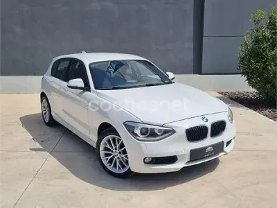 Usado BMW 116 Sport Line 136 CV (100 kW) 2014 Blanco Utilitario