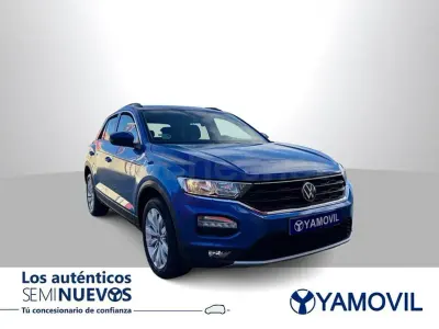 Usado VW T-Roc Advance 110 CV (80 kW) 2020 Azul SUV