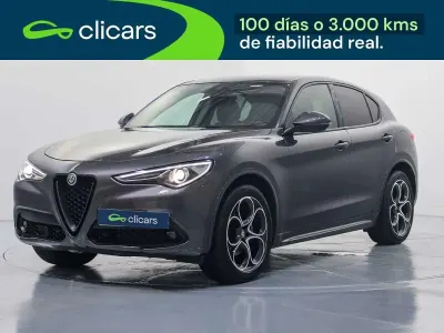 Usado Alfa Romeo Stelvio Veloce 209 CV (153 kW) 2020 Blanco SUV